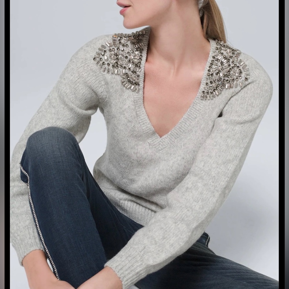 WHBM RHINESTONE GEM EMBELLISHED B-NECK HEATHER GRAY SWEATER